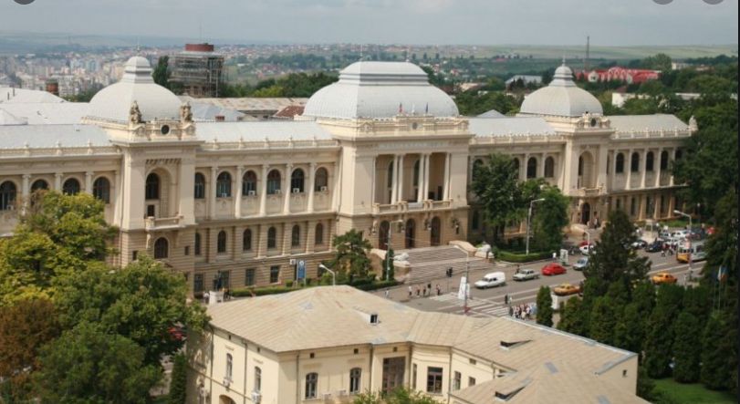 Activitățile didactice la UAIC vor avea loc în format mixt și la începutul semestrului al II-lea