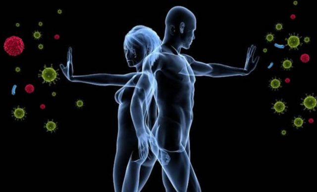 Virus care distruge sistemul imunitar. Simptomele pot apărea după câţiva ani