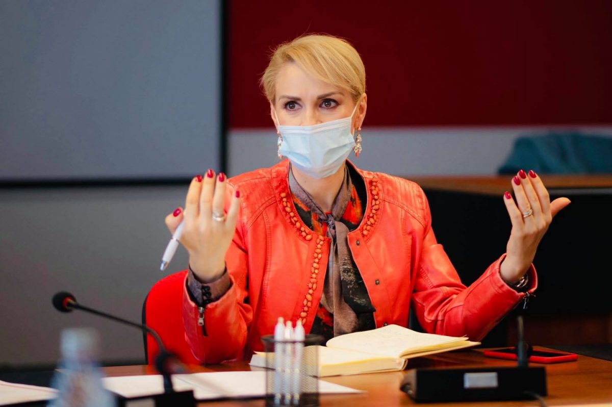Gabriela Firea: „Nu populaţia e de vină, ci autorităţile care au făcut programul zero, zero testări, doar la maxima urgenţă”