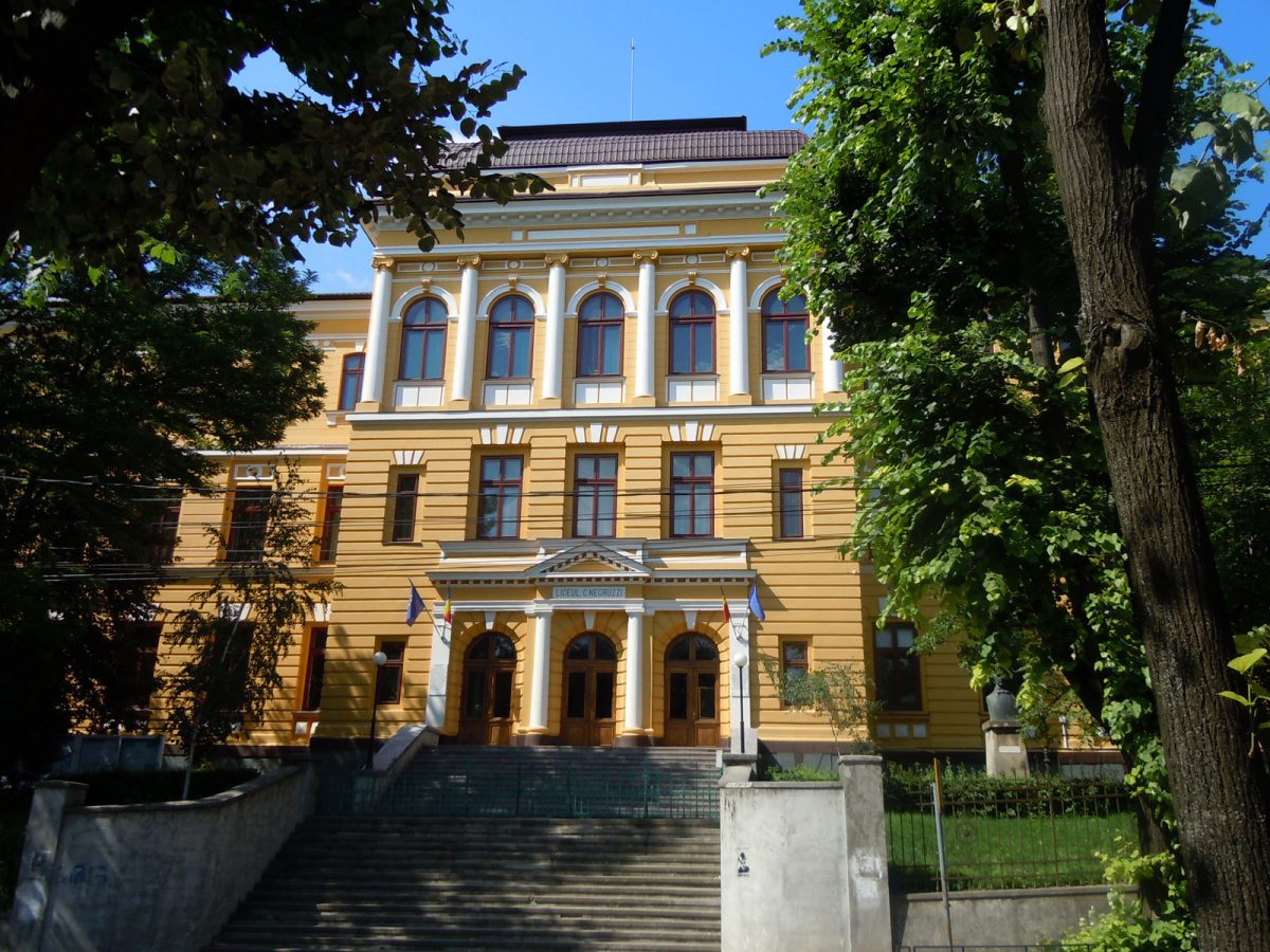 Focar de Covid-19 la Colegiul „Costache Negruzzi” din Iaşi. Mai mulţi elevi, testaţi pozitiv cu Covid-19