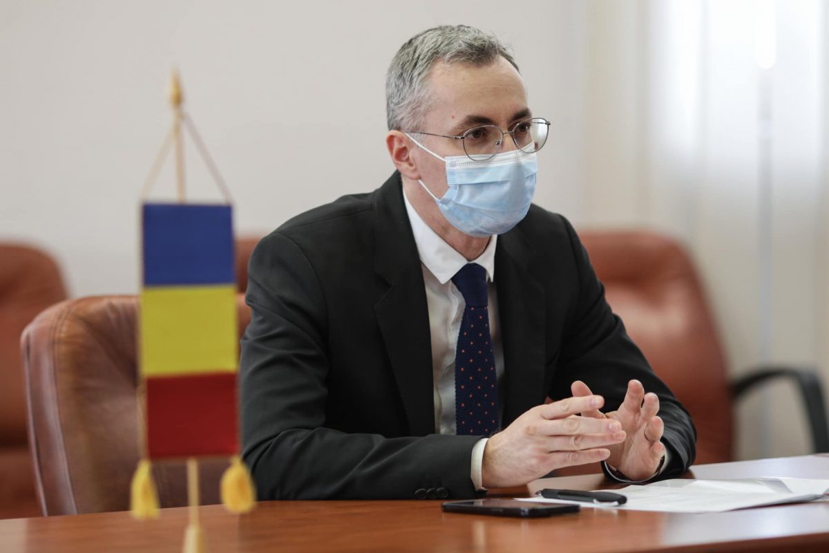 Unic în Justiţia din România! Ministrul Justiţiei, Stelian Ion, sfidează judecătorii de la CSM! A plecat din mijlocul dezbaterii