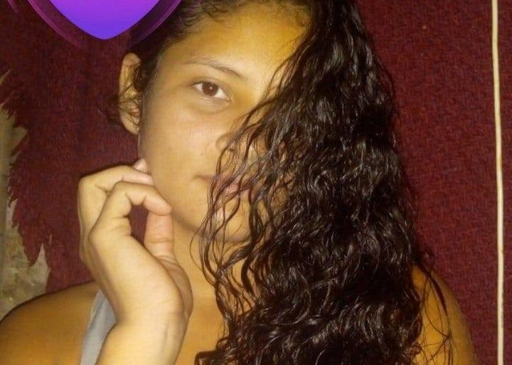 O adolescentă și-a prezis moartea, pe Facebook. A doua zi, trupul său a fost descoperit la adresa indicată de criminali, în Brazilia