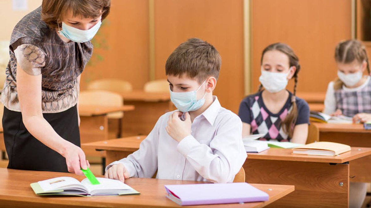 Programul „Școala după școală“: Cum se vor recupera orele și câți bani vor primi profesorii