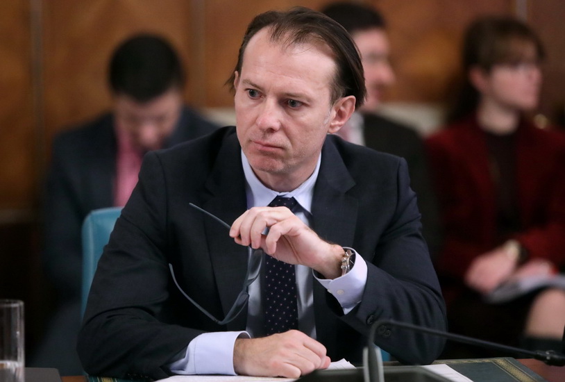 Florin Cîțu, despre paşaportul Covid-19: „Nu putem discuta în acest moment despre asta”
