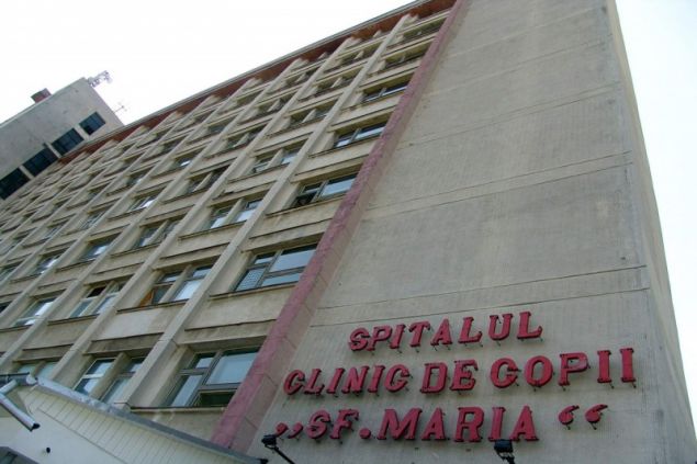 Starea de sănătate copiilor care s-au opărit cu ciorbă și transportaţi la Spital este gravă. Fetița este la Terapie Intensivă