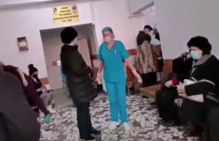 Scene incredibile Spitalul de Urgențe din Bacău: Pacienți dați afară cu scandal: „Toată lumea afară!“ – VIDEO