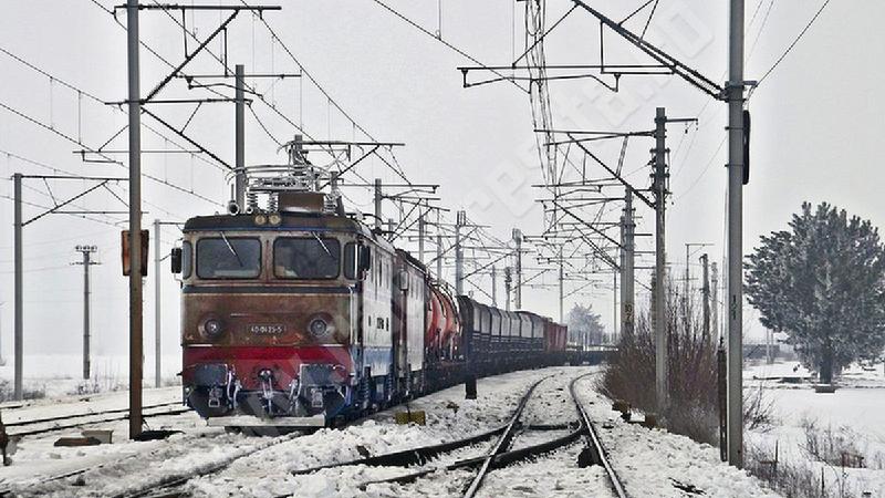 O femeie a fost lovită de tren în municipiul Râmnicu Vâlcea