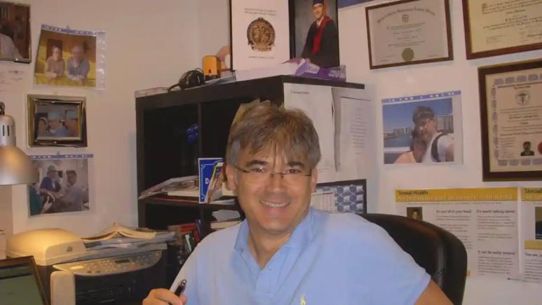 Adrian Lobonțiu, medic român, pionier în chirurgia robotică, a încetat din viață în SUA