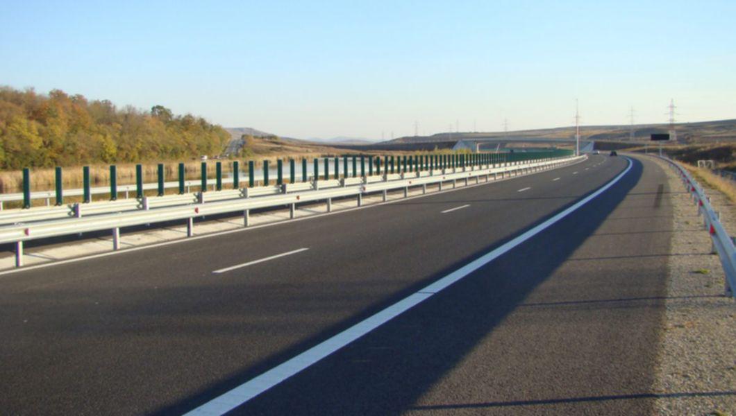 Nu s-au înregistrat contestaţii la licitaţia pentru proiectarea tronsonului A8 Iaşi – Tg Neamţ. Când ar putea începe lucrările