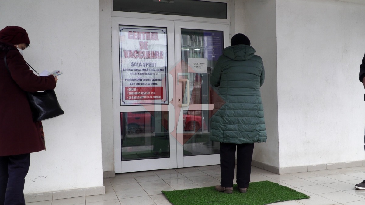 Medicii din centrele de vaccinare din județul Iași au depistat reacții adverse ușoare la 273 de ieșeni. Fiecare flux este dotat cu truse medicale în cazul apariției unei reacții alergice după administrarea serurilor Pfizer, Moderna sau AstraZeneca