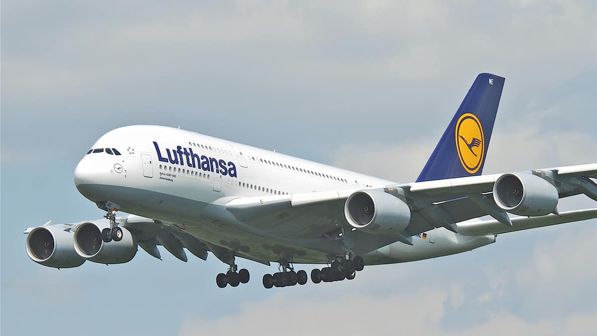 Orarul zborurilor pe ruta Iași- Frankfurt. Cât costă biletele cursei operate de Lufthansa din luna mai 2021?