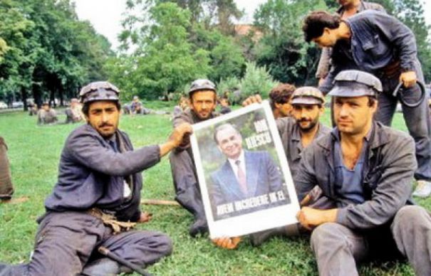 Ion Iliescu împlineşte 91 de ani! Fostul președinte al României va sărbători ziua de naștere în anonimat