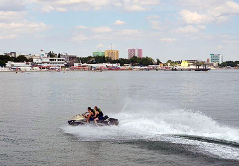 Un sejur de şapte zile în Mamaia, în august, de trei ori mai scump decât unul la Miami!