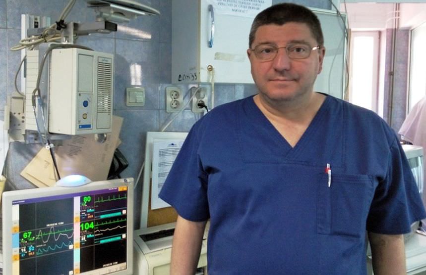 Dr. Mihai Sava, reacție tranșantă după ce o asistentă a aduc acuzații dure cu privire la faptul că pacienții sunt legați și sedați