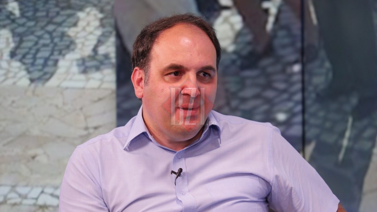 Ce spune liderul USLIP Iaşi, prof. Laviniu Lăcustă despre modul în care Ministerul Educației a decis reluarea cursurilor în şcoli