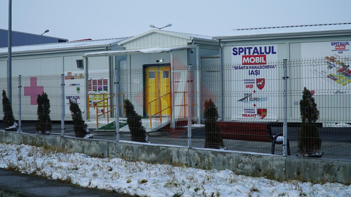 O nouă anchetă pentru combinațiile de la spitalul mobil din Lețcani. Unitatea rămâne cu ușile închise în plină explozie a cazurilor de COVID-19 – UPDATE