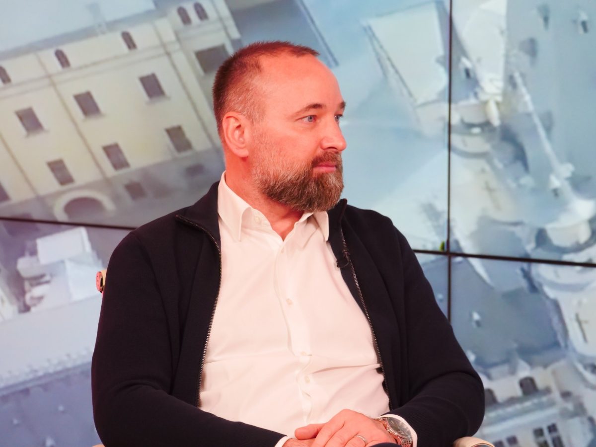 Deputatul Vasile Toma: Social-democrația românească a reușit să determine Guvernul să țină școlile deschise și să organizeze testarea periodică non-invazivă a elevilor (P)