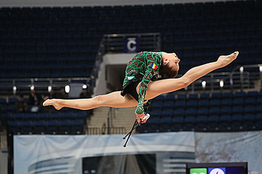 Gimnasta ieșeană Andreea Verdeş, locul 6 la individual compus, la Cupa Mondială