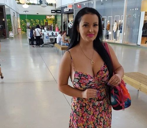Cântăreața Silvana Rîciu, biografie: Pozele ei au ajuns pe site-urile pentru adulți!