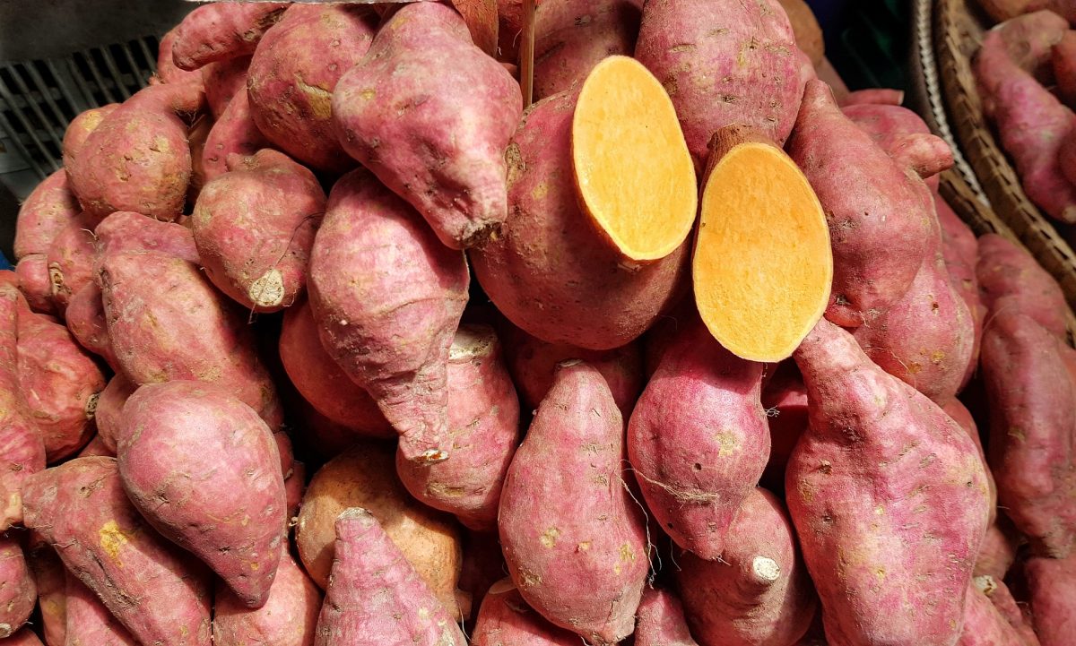 Care sunt beneficiile cartofilor dulci? Cate calorii au?