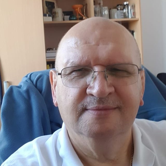 Mesajul dr. Paul Ichim de pe Facebook: „Scapă cine poate. Dumnezeu cu mila”