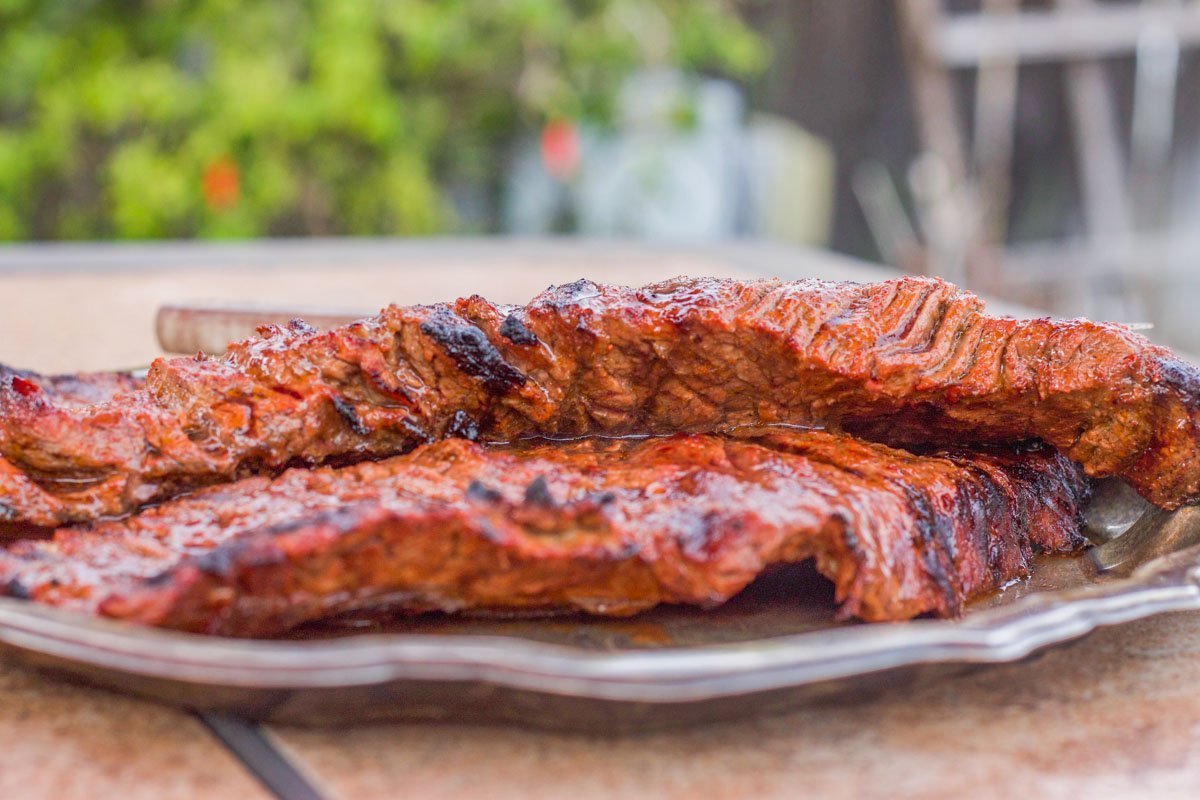 Consumul regulat de carne, legat de o gamă largă de boli