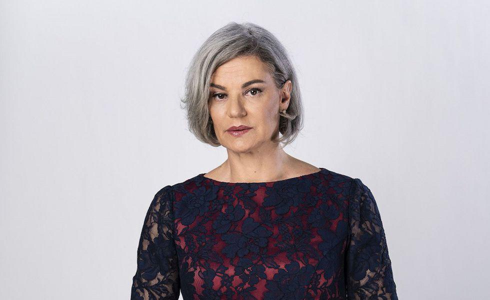 Val de critici după ce imagini cu Maia Morgenstern care strângea apa din Teatrul Evreiesc de Stat au apărut în mediul on-line – Foto, Video