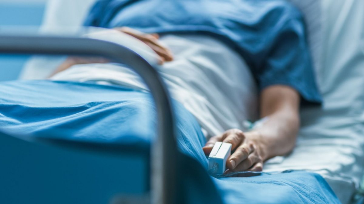 O judecătoare din București, după ce a fost internată cu COVID-19 în spital: „«Ne închid» pentru că este cea mai simplă metodă când habar nu au ce să facă”
