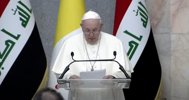 Discursul Papei Francisc la Bagdad: „Să tacă armele! Răspândirea lor să fie limitată, aici şi peste tot!” – VIDEO