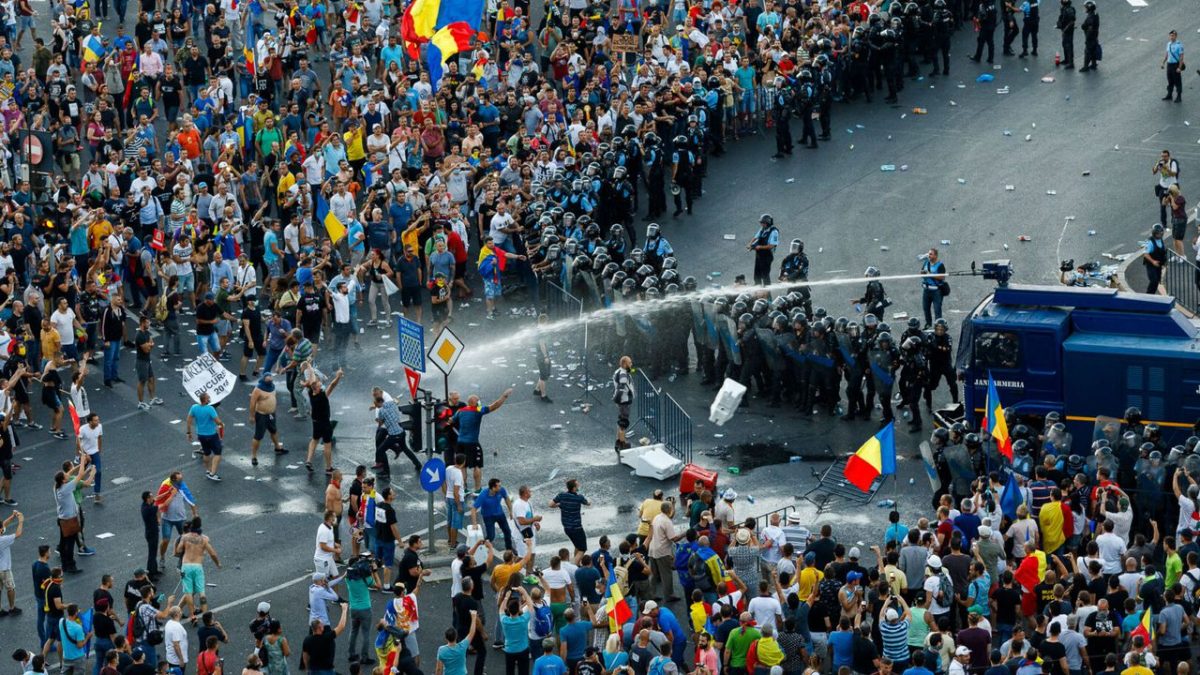 Grupurile civice contestă clasarea definitivă a dosarului „10 august”: „Rușine, Justiția Română! Ne vedem la CEDO”