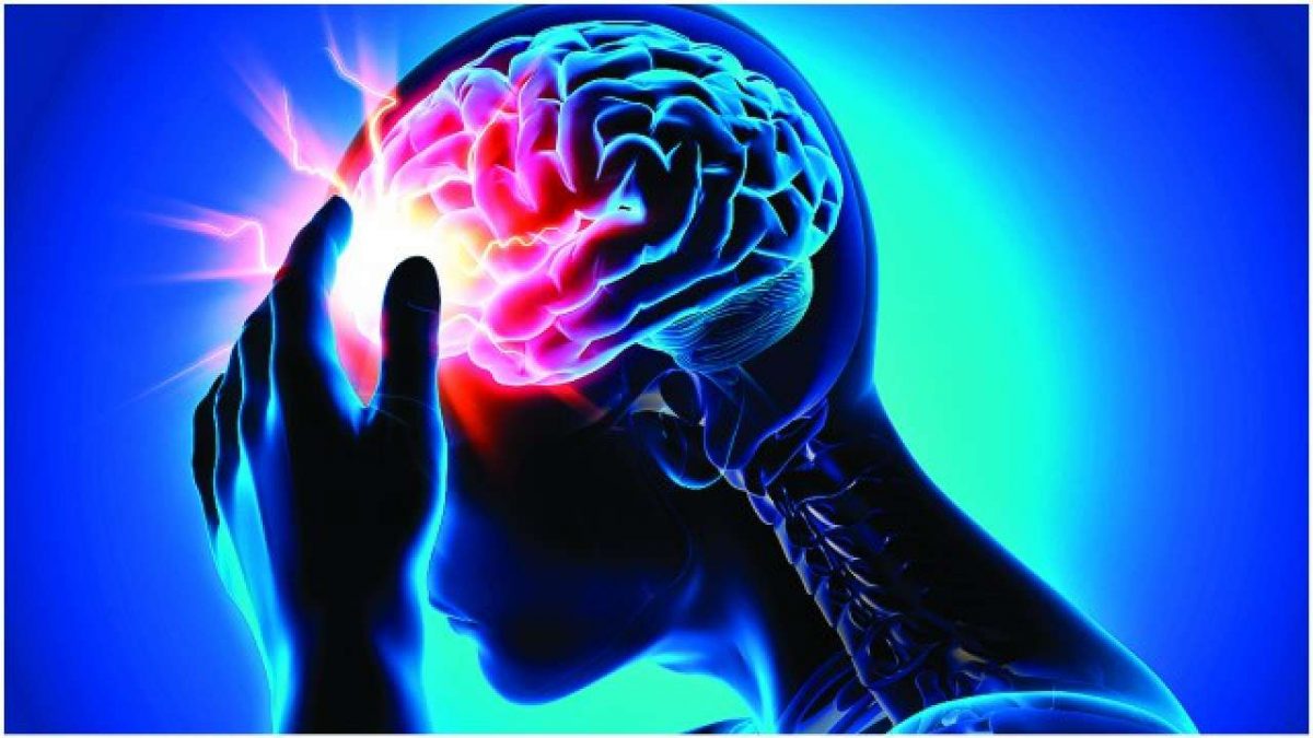 Corpul nostru transmite semnale înainte cu o lună de producerea unui atac cerebral. Iată care sunt acestea