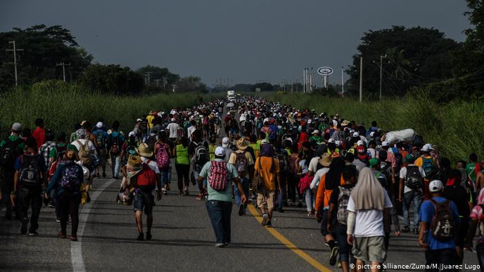 Migranţii se plâng de tratamentul pe care îl primesc din partea poliţiştilor: „Ești un om mort când intri în România!”