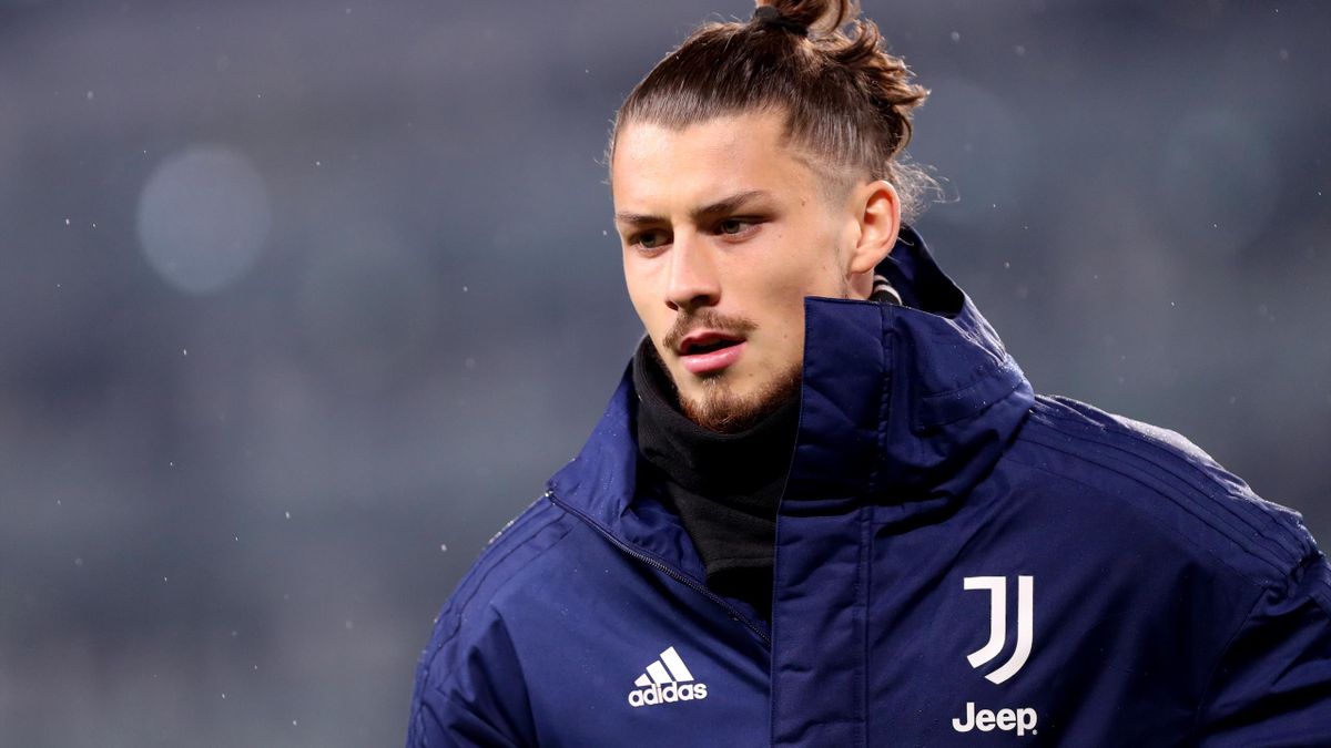 Radu Drăgușin de la Juventus Torino. Cine este puștiul minune – Vârstă, înălțime, salariu