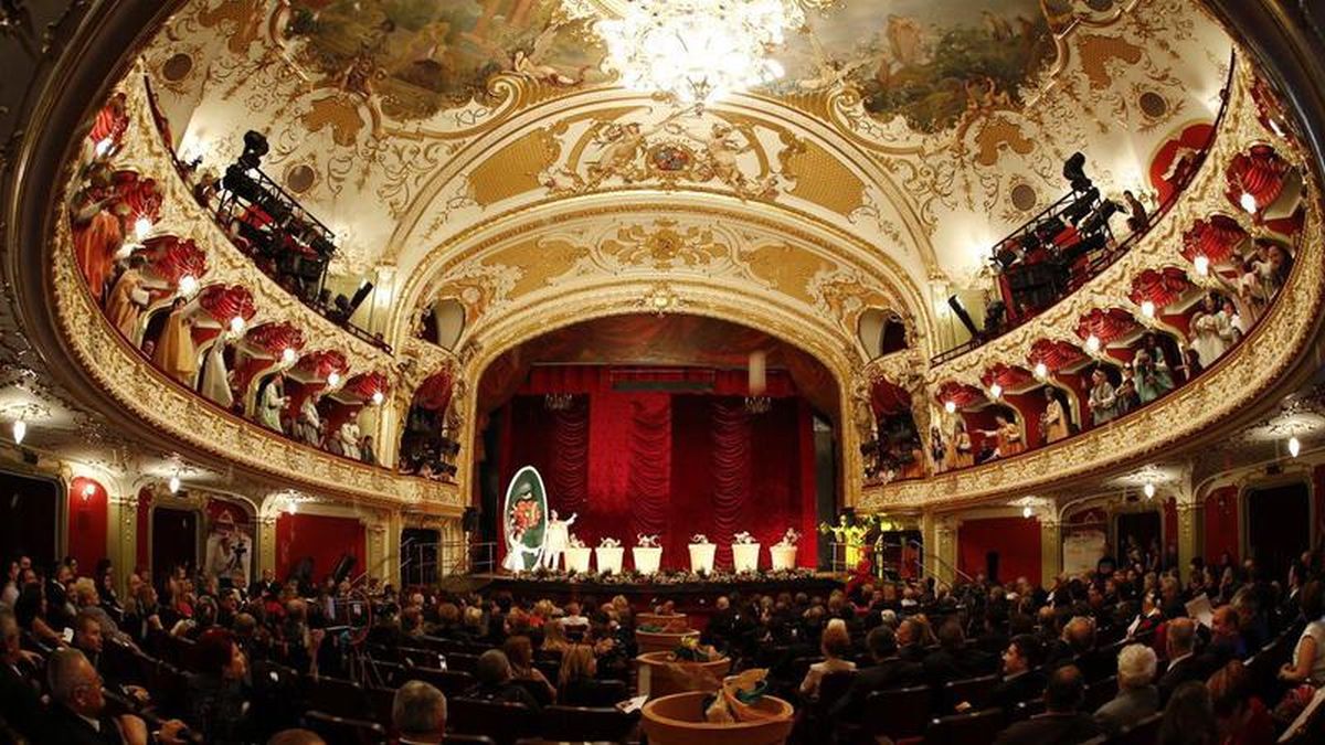 Opera Națională Română din Iași se redeschide pentru public! Inedit recital de pian, intitulat „Vissi d’arte”, programat duminică, 18 aprilie 2021, ora 18:30