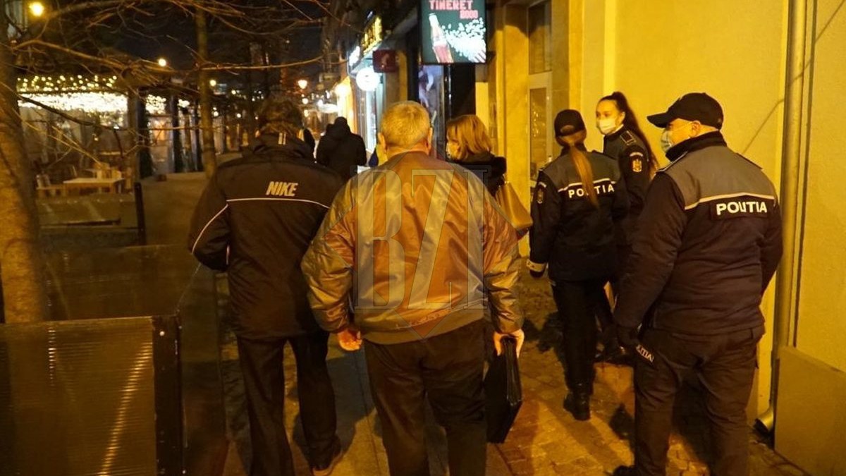Controale ample, făcute de polițiștii din Iași pentru a vedea dacă măsurile luate în lupta cu COVID-19 sunt respectate