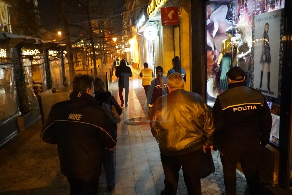Zeci de societăți comerciale au fost atent verificate de polițiști. Iată ce au căutat oamenii legii și ce măsuri au fost luate