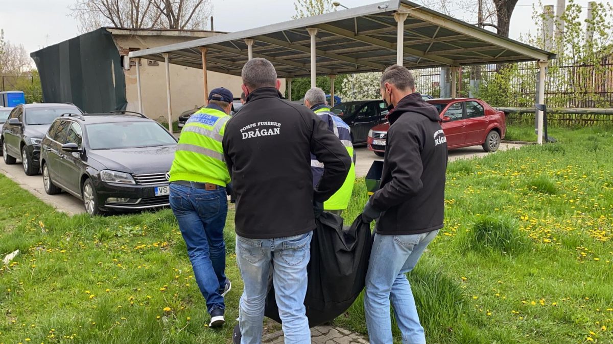 Un bărbat din Iaşi a murit în timp ce susţinea proba teoretică pentru obţinerea permisului de conducere – EXCLUSIV, FOTO, VIDEO
