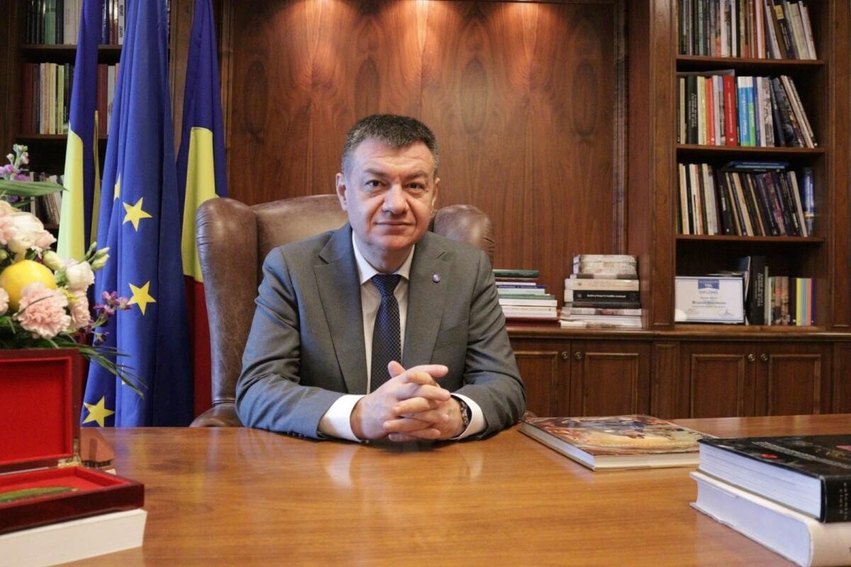 La Opera şi Teatrul Naţional se va putea intra fără mască. Bogdan Gheorghiu, ministrul Culturii: „Vor avea acces doar persoanele vaccinate”