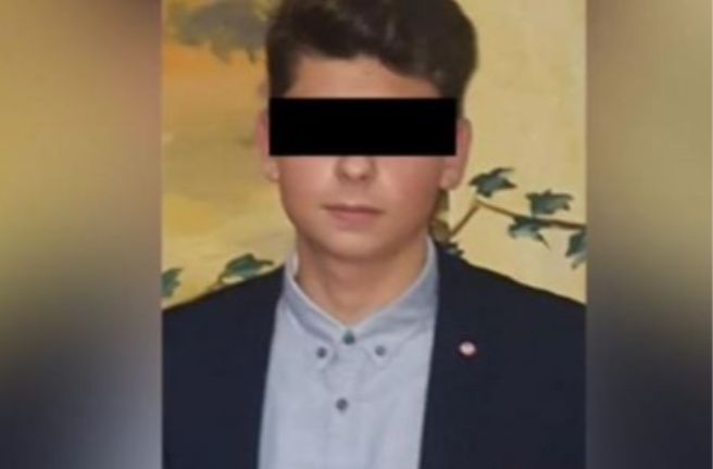 Elevul de 18 ani, care a rănit grav polițistul de frontieră, a fost reținut