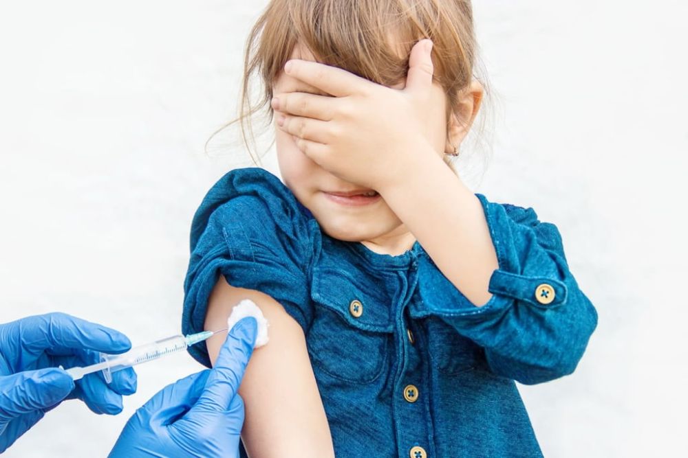 Vaccinul anti-Covid-19 dezvoltat de Pfizer, disponibil din iunie pentru copiii cu vârste cuprinse între 12 și 15 ani