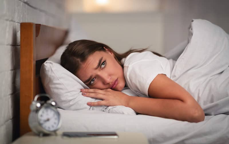 Leacuri pentru insomnie. Cele mai bune remedii naturiste pentru un somn liniștit