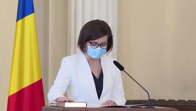 Ioana Mihăilă, noul ministru al Sănătății, a depus jurământul în cadrul unei ceremonii la Palatul Victoria – LIVE VIDEO