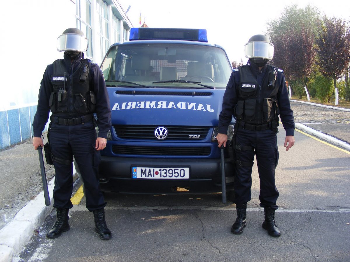 Peste 1.500 de polițiști, jandarmi și pompieri au fost mobilizați pentru alegerile locale parțiale
