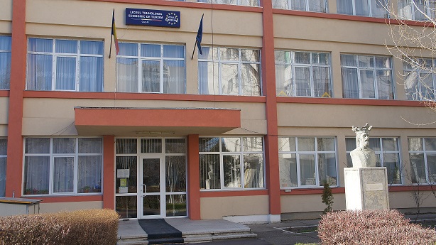 La Liceul Economic de Turism, implementarea proiectelor Erasmus+ continuă și în mediul on line