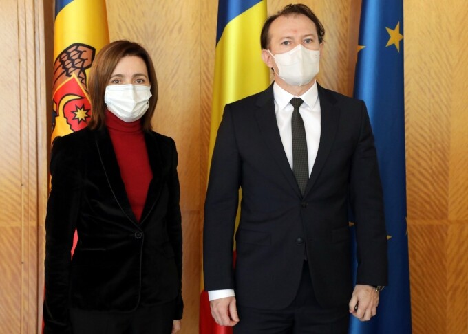 Premierul Florin Cîțu a dezvăluit ce a discutat cu Maia Sandu: „România rămâne cel mai important partener al Republicii Moldova și al cetățenilor ei”