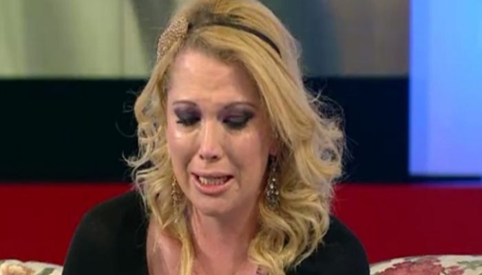 Oana Lis este în doliu. Tatăl vedetei a murit în Spania