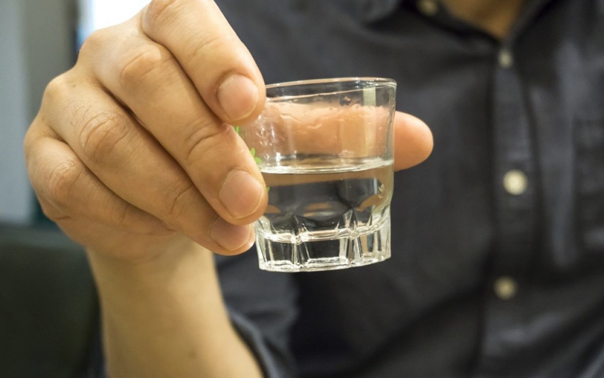 Bauturi care cresc tensiunea: legatura dintre tensiune arterială crescută și consumul de alcool