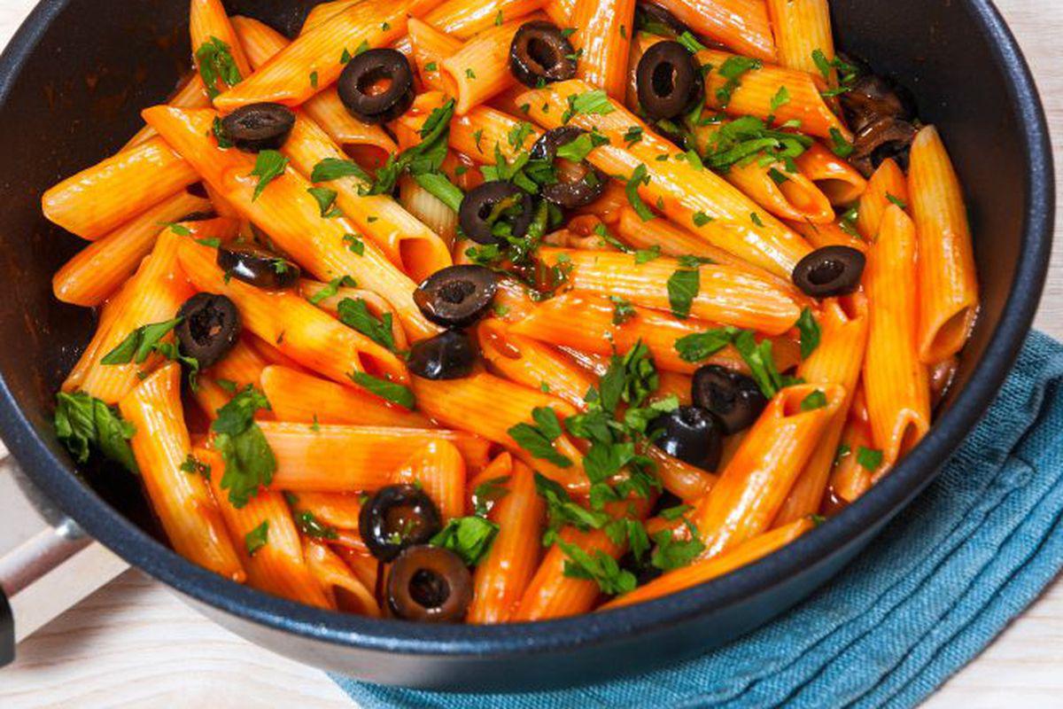 6 motive bune pentru a manca carbohidrati seara