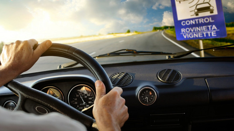 Rovinietă mai ieftină cu 50% în starea de alertă? Iată ce prevede proiectul de lege