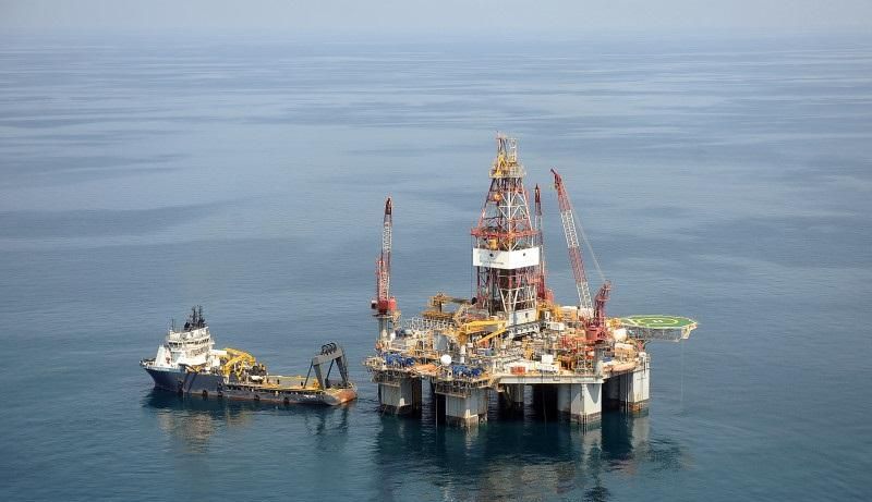 Jocuri de culise pe rezervele de petrol ale României din Marea Neagră! OMV Petrom vrea să devină operator dacă Romgaz preia participația companiei Exxon